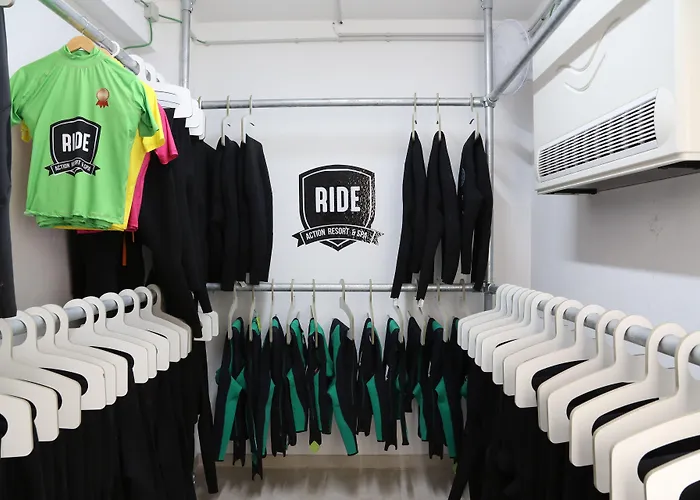 Ride Surf & Peniche ゲストハウス 4*