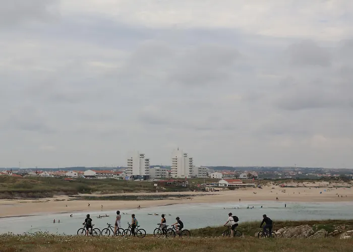 Ride Surf & Peniche ゲストハウス