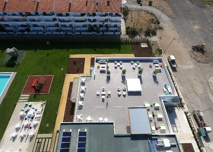 Ride Surf & Peniche ゲストハウス フェレル