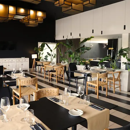 Ride Surf & Peniche 4*