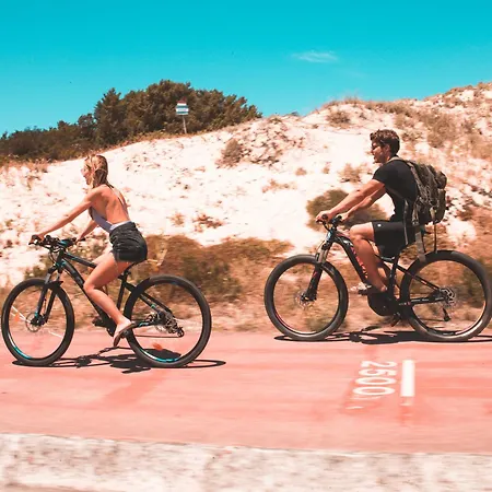 בית הארחה Ride Surf & Peniche 4*