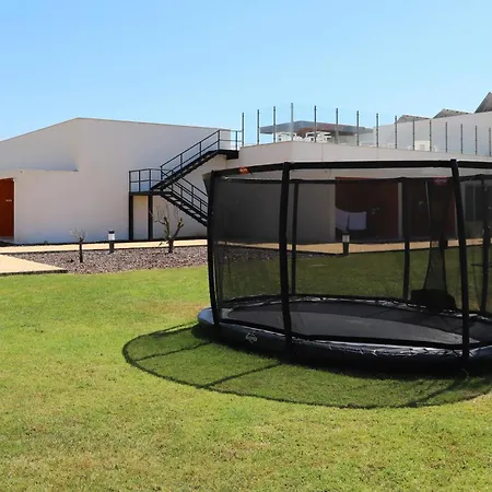 Ride Surf & Peniche Guest house Ferrel (Leiria)