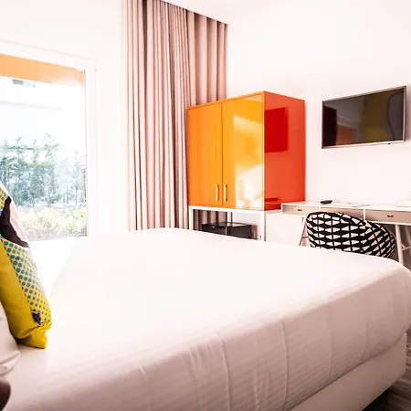 Ride Surf & Peniche 4*