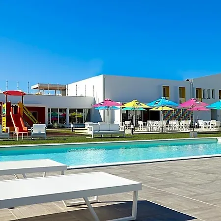 Pensión Ride Surf & Peniche 4*