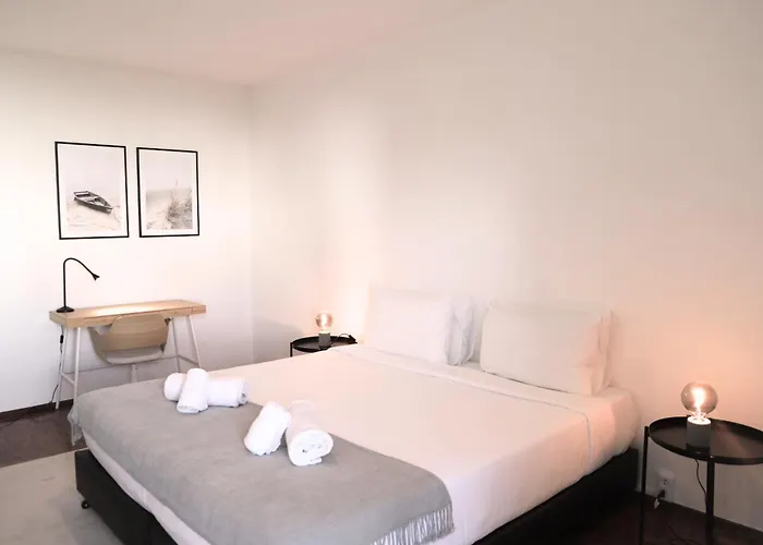 Гостевой дом Ride Surf & Peniche 4*