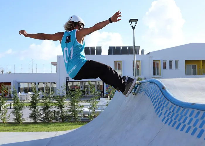 Ride Surf & Peniche Гостевой дом 4*