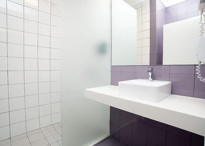 Ride Surf & Peniche Гостевой дом 4*