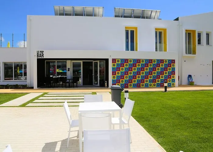 Гостевой дом Ride Surf & Peniche Феррел